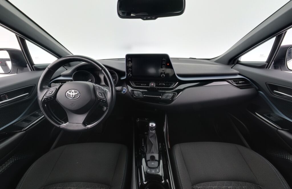Toyota C-HR 2020 Valkoinen