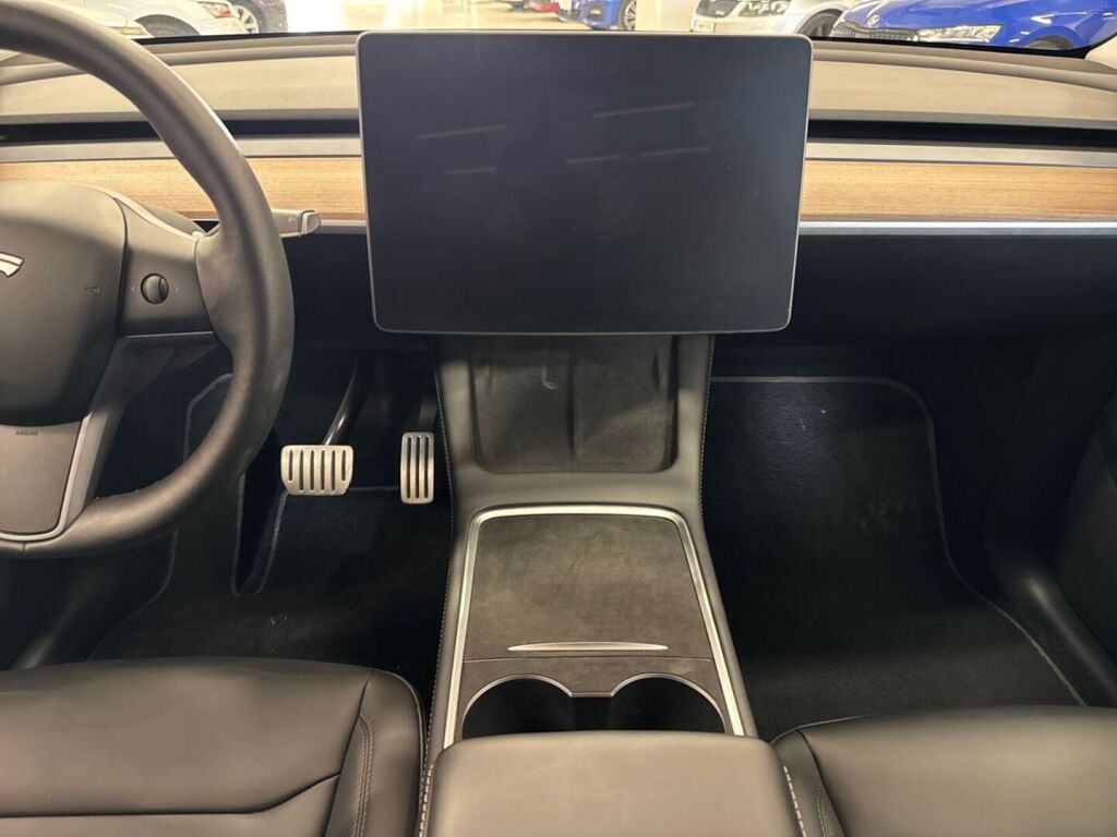 Tesla MODEL Y 2022 Valkoinen