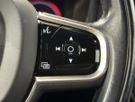 Volvo V60 2020 Musta