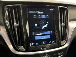 Volvo V60 2020 Musta