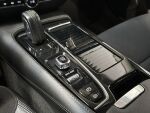 Volvo V60 2020 Musta