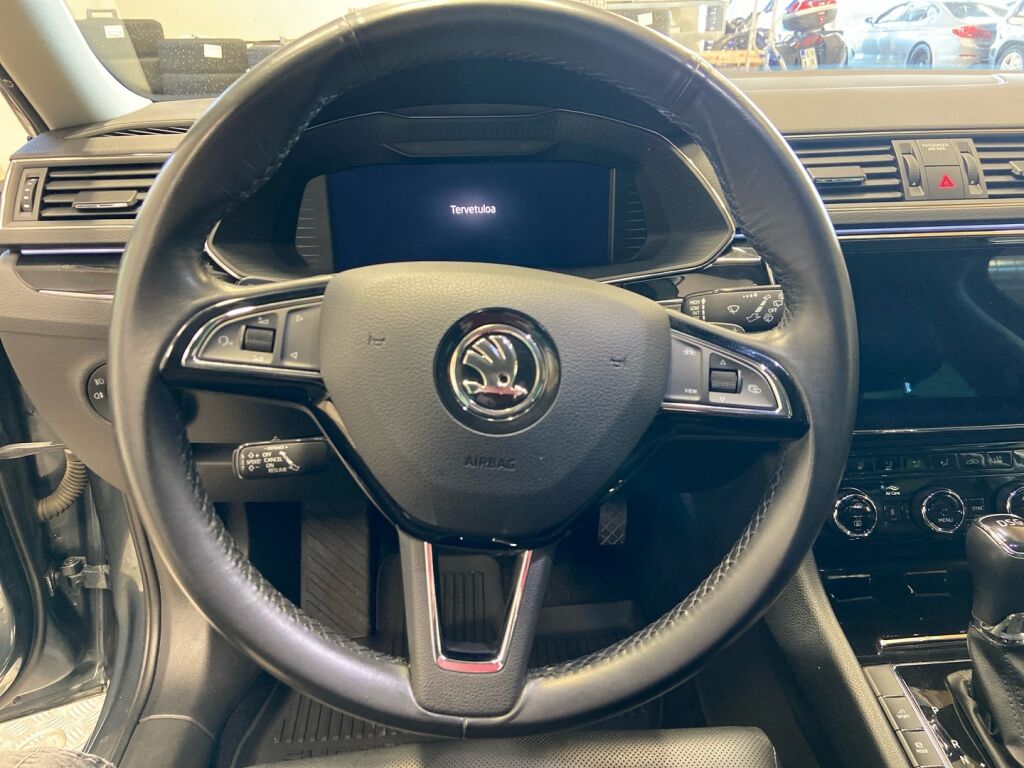 Skoda Superb 2020 Harmaa