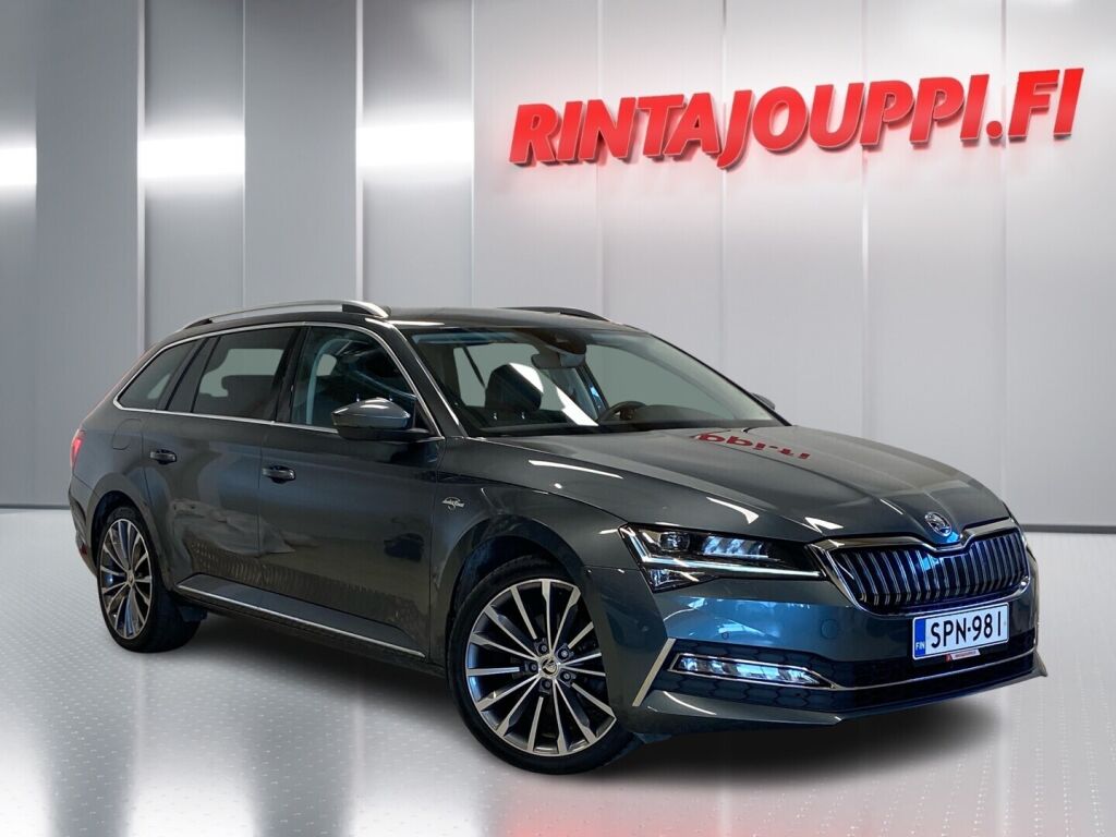 Skoda Superb 2020 Harmaa