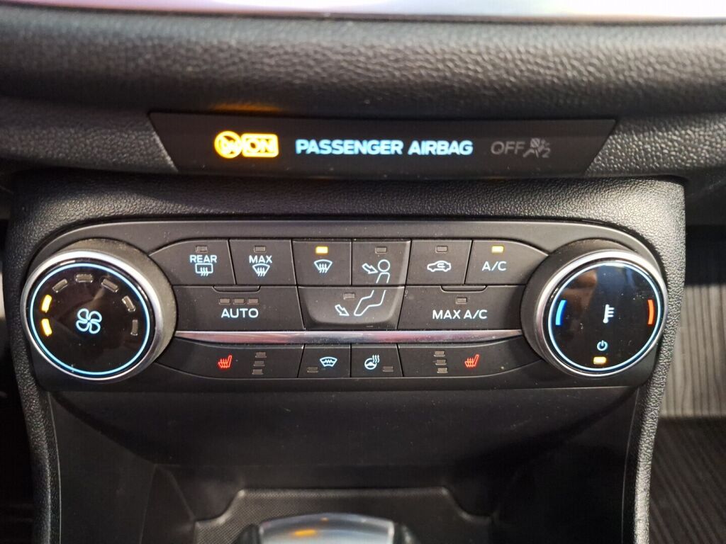 Ford Fiesta 2023 Sininen