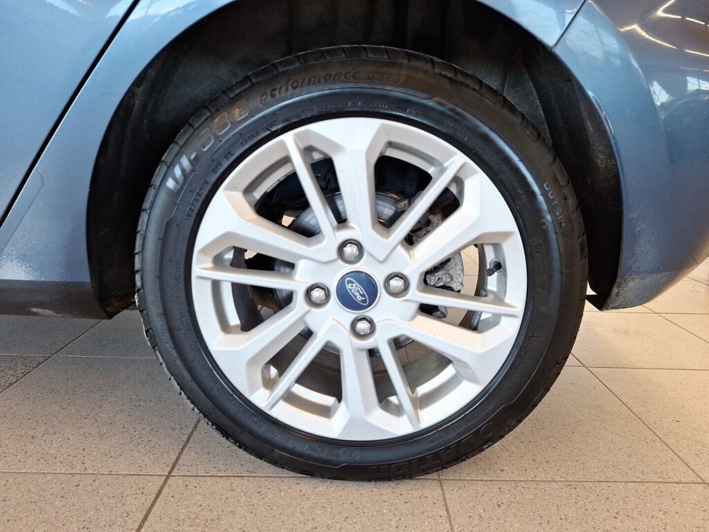 Ford Fiesta 2023 Sininen