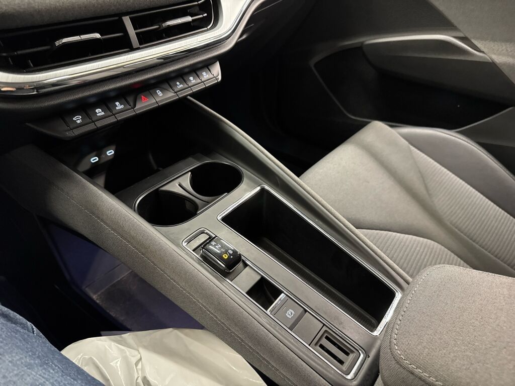 Skoda Enyaq 2023 Harmaa