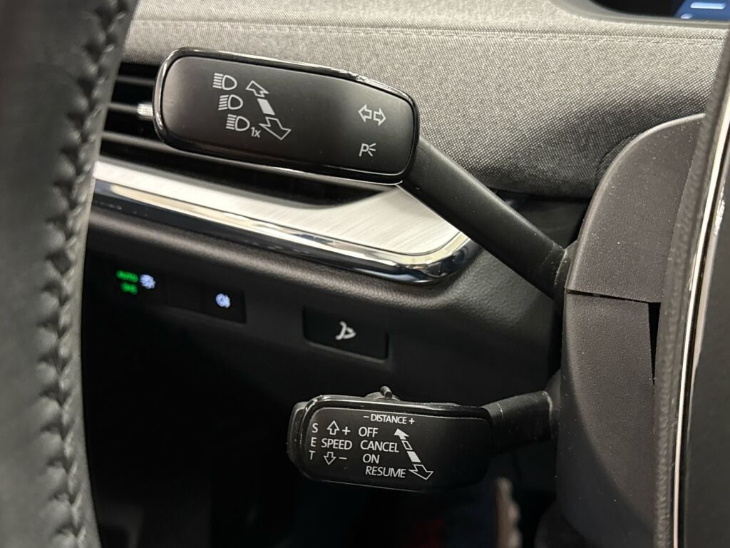 Skoda Enyaq 2023 Harmaa