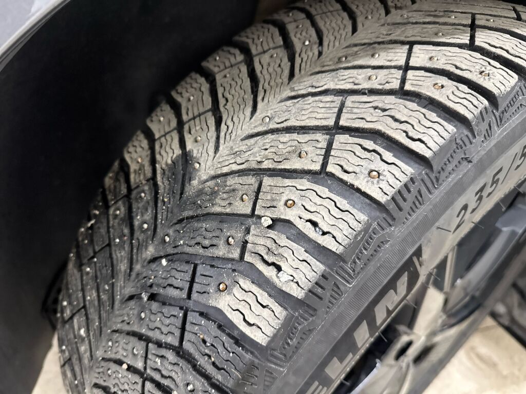 Skoda Enyaq 2023 Harmaa