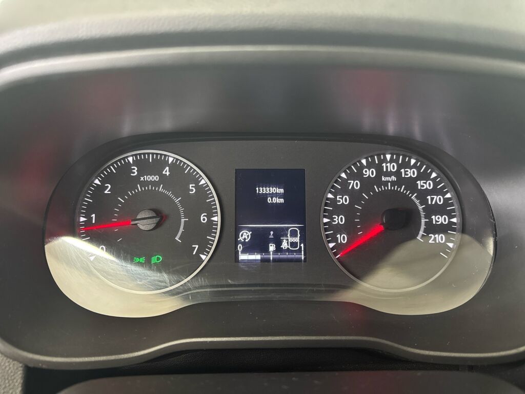 Dacia Duster 2024 Valkoinen