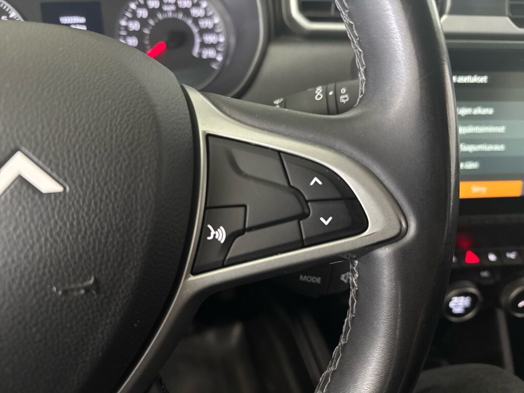 Dacia Duster 2024 Valkoinen