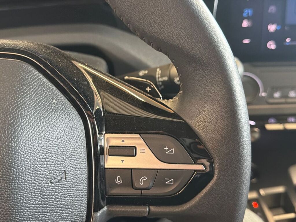 Peugeot 308 2023 Sininen