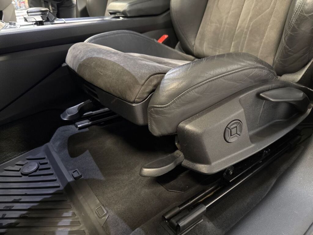 Audi e-tron 2020 Sininen