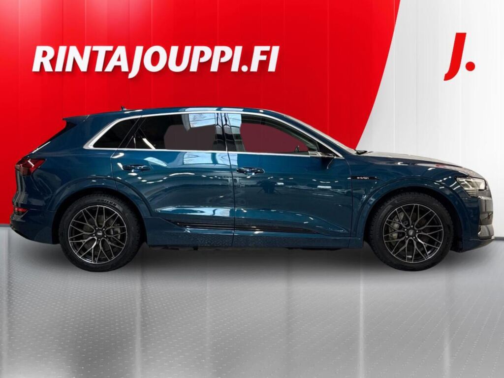 Audi e-tron 2020 Sininen
