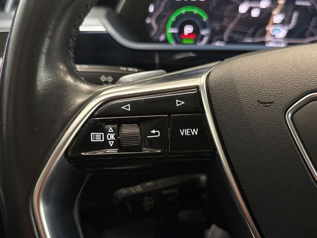 Audi e-tron 2020 Sininen