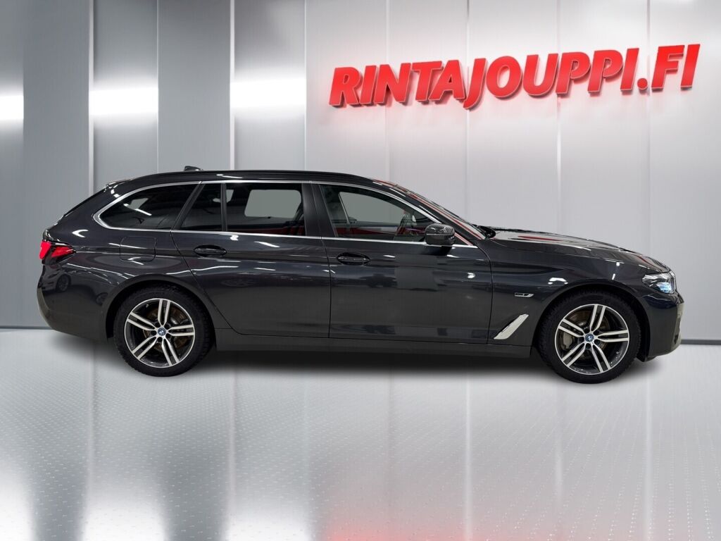 BMW 530 2022 Harmaa