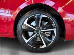 Opel Astra 2024 Punainen