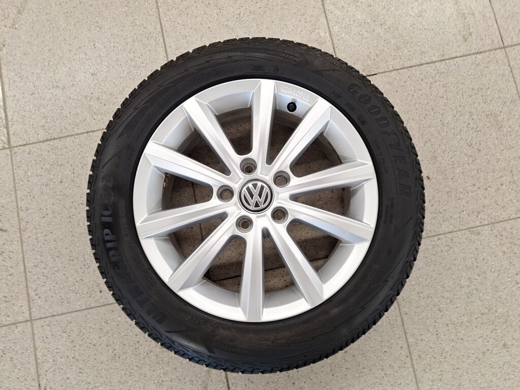 Volkswagen Golf 2020 Valkoinen