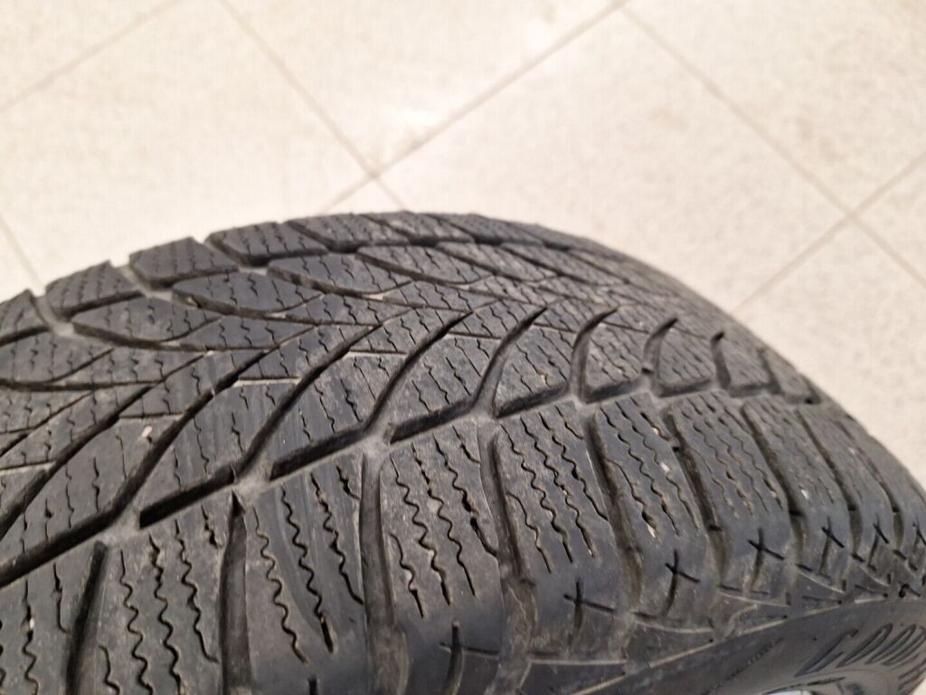 Volkswagen Golf 2020 Valkoinen