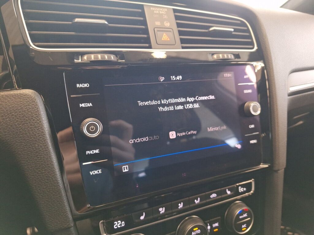 Volkswagen Golf 2020 Valkoinen