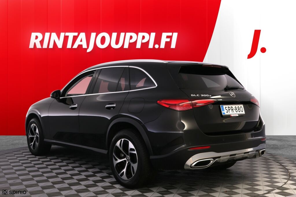 Mercedes-Benz GLC 2024 Musta