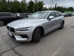 Volvo V60 2022 Harmaa