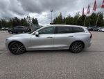 Volvo V60 2022 Harmaa