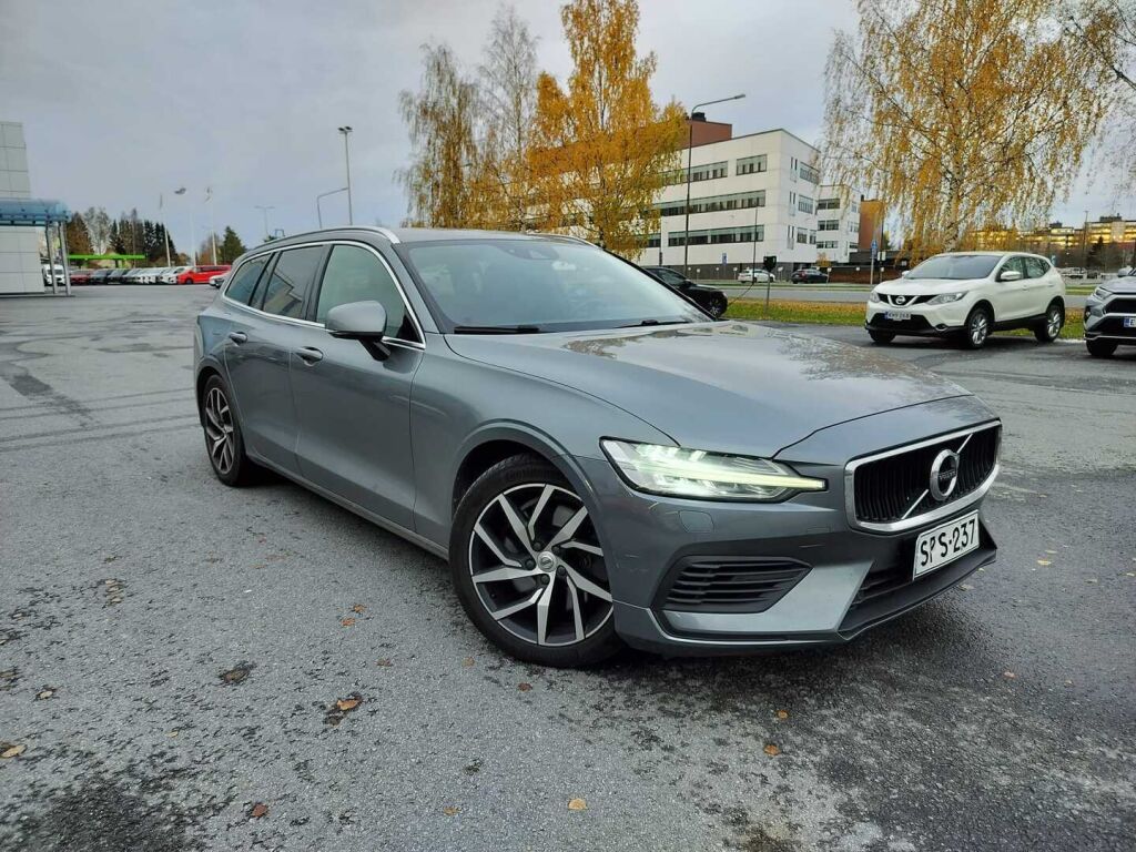 Volvo V60 2020 Harmaa