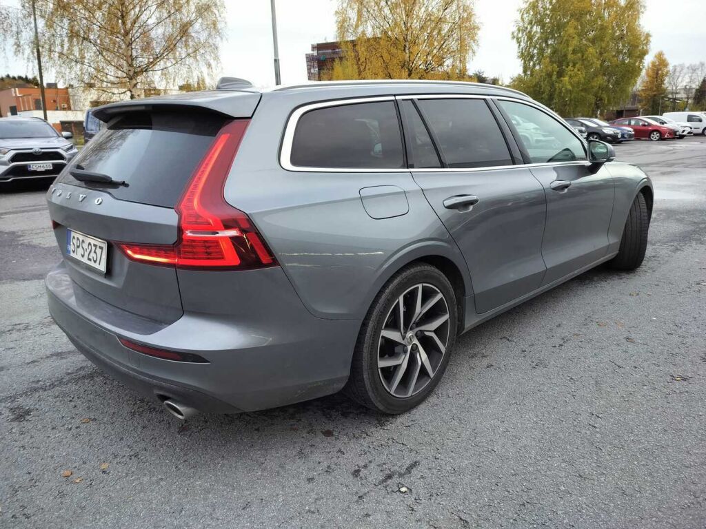 Volvo V60 2020 Harmaa