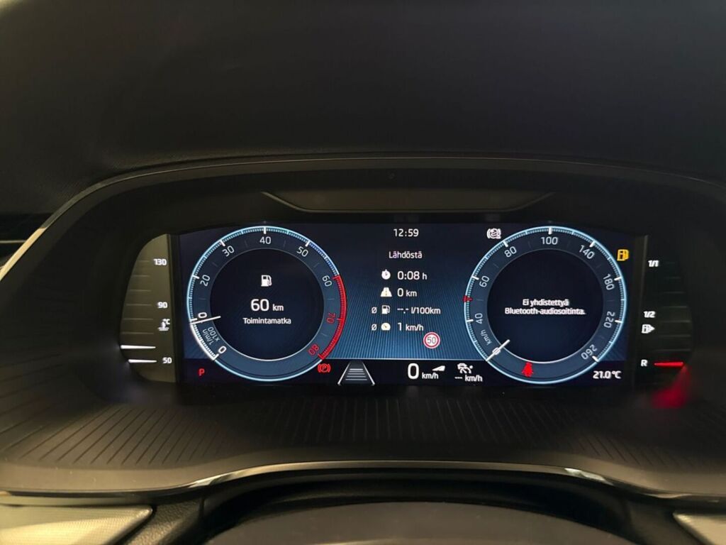 Skoda Octavia 2024 Harmaa