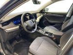 Skoda Octavia 2024 Harmaa