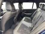 BMW 330 2024 Sininen