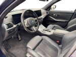 BMW 330 2024 Sininen