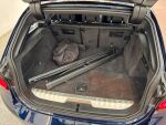 BMW 330 2024 Sininen