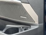 BMW 330 2024 Sininen