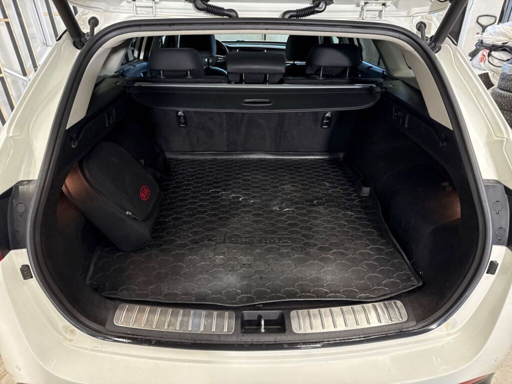 Kia Optima 2019 Valkoinen