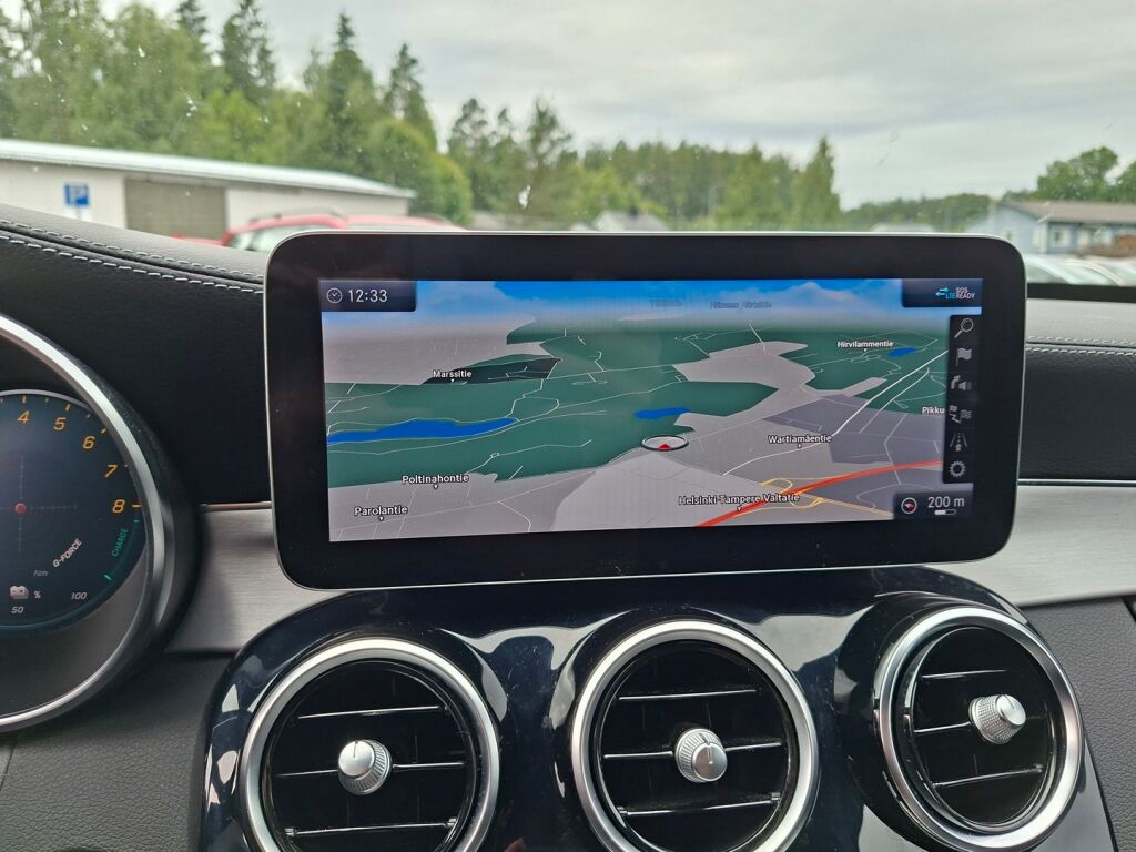 Mercedes-Benz C 2021 Musta