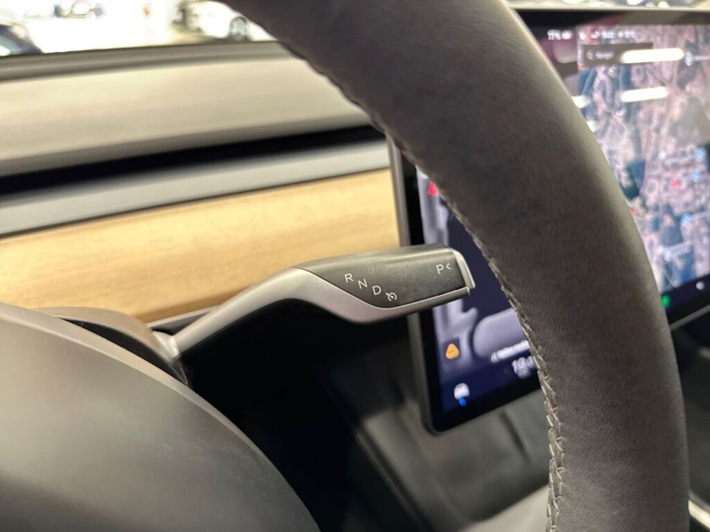 Tesla Model 3 2022 Harmaa