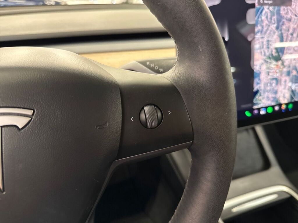 Tesla Model 3 2022 Harmaa