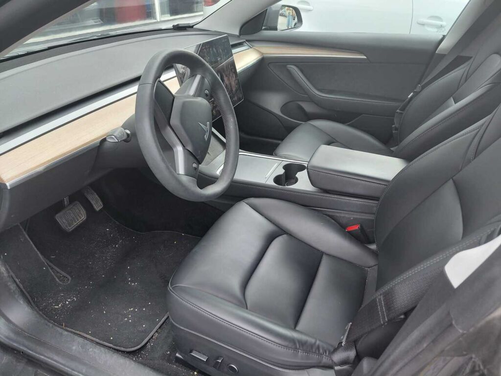 Tesla Model 3 2022 Harmaa