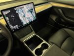 Tesla Model 3 2022 Harmaa