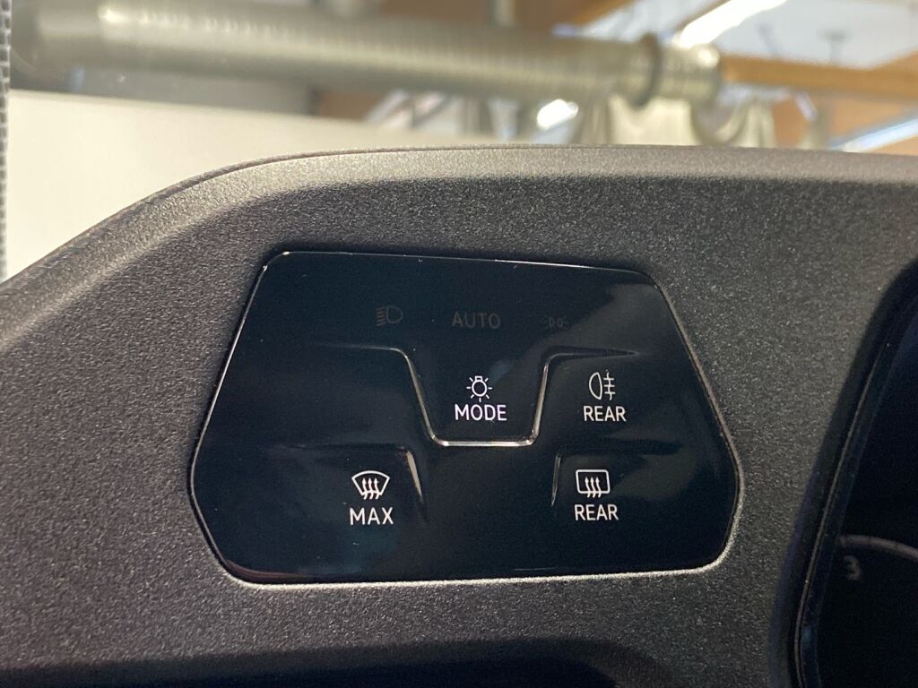 Volkswagen CADDY MAXI 2024 Valkoinen