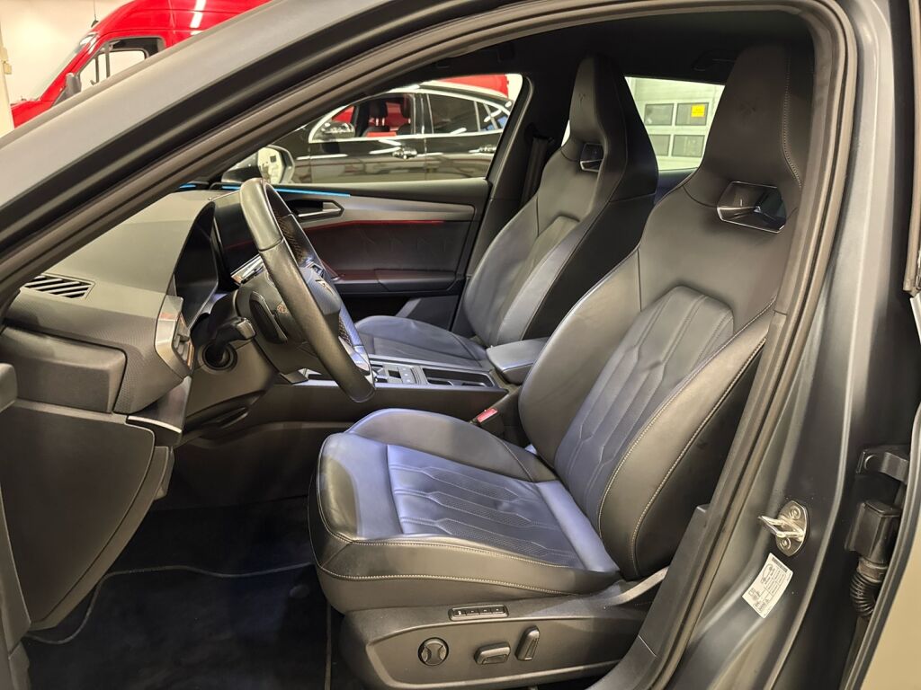 Cupra Leon 2021 Harmaa