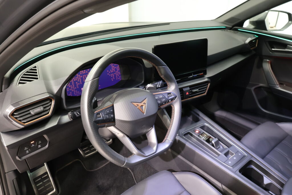 Cupra Leon 2021 Harmaa