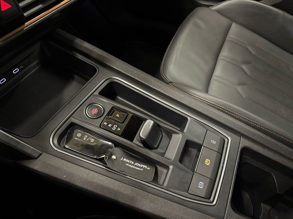 Cupra Leon 2021 Harmaa