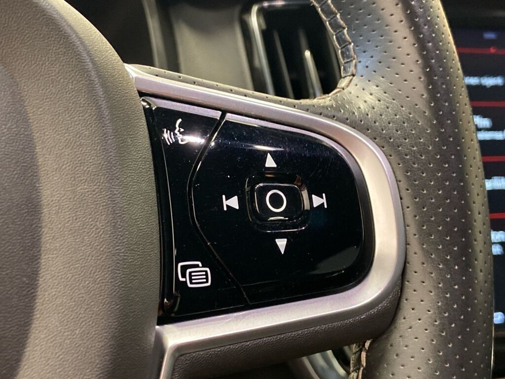 Volvo V90 2019 Harmaa