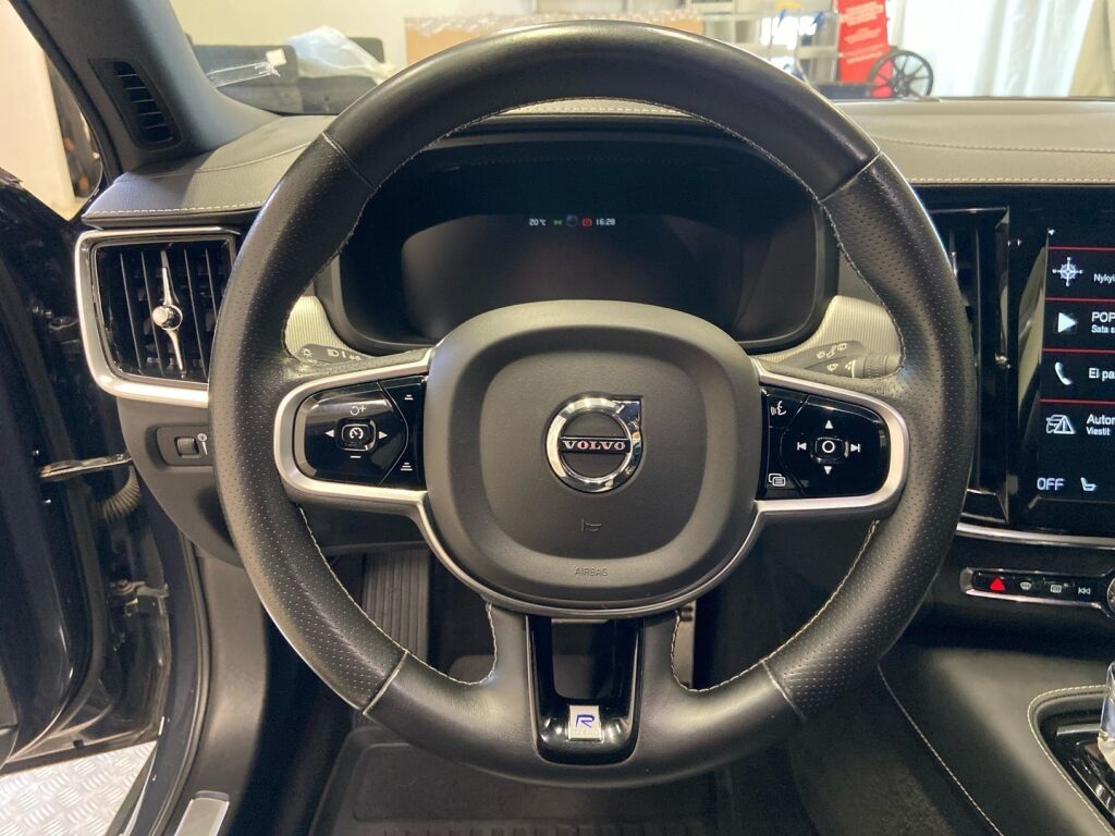 Volvo V90 2019 Harmaa