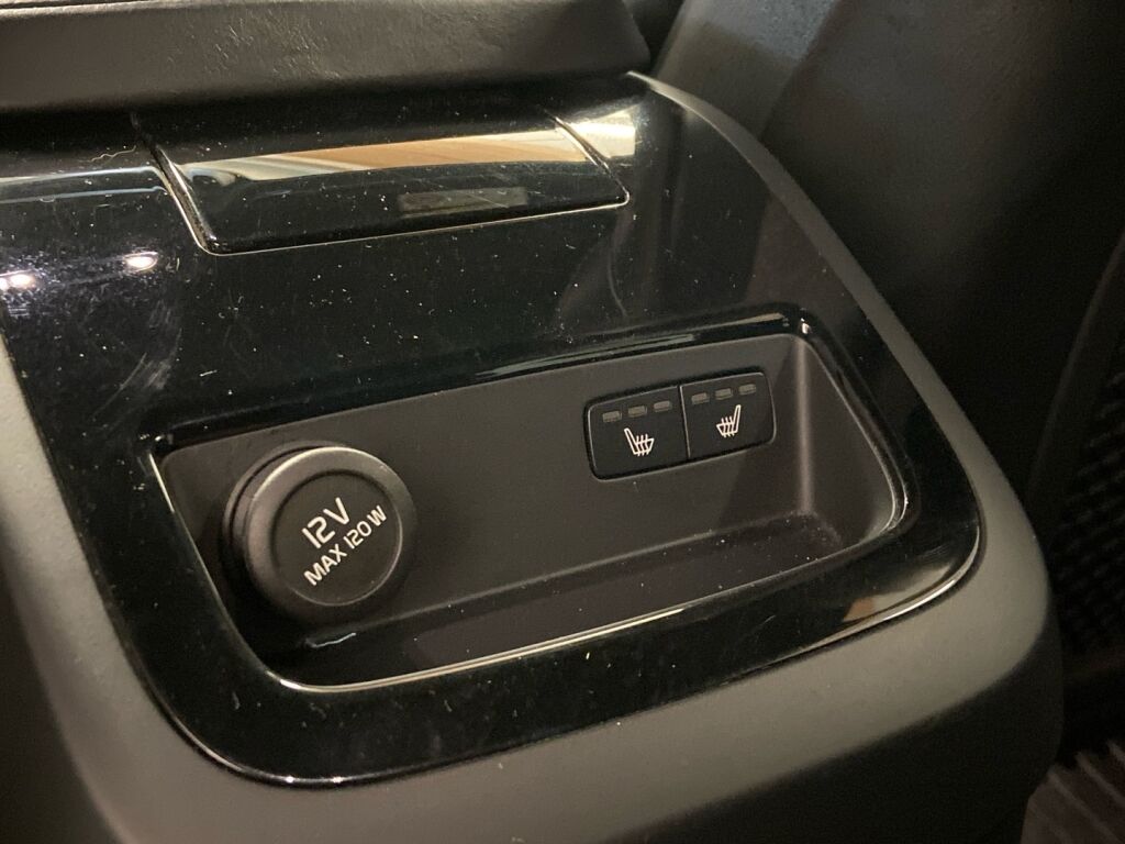 Volvo V90 2019 Harmaa