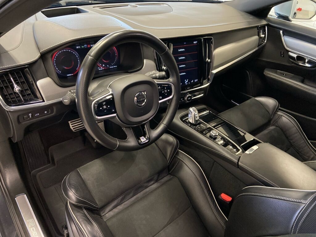 Volvo V90 2019 Harmaa