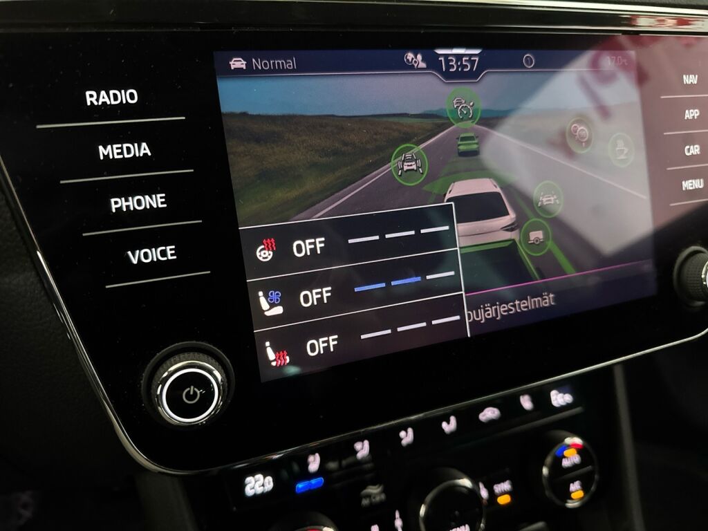 Skoda Superb 2020 Valkoinen