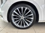 Skoda Superb 2020 Valkoinen